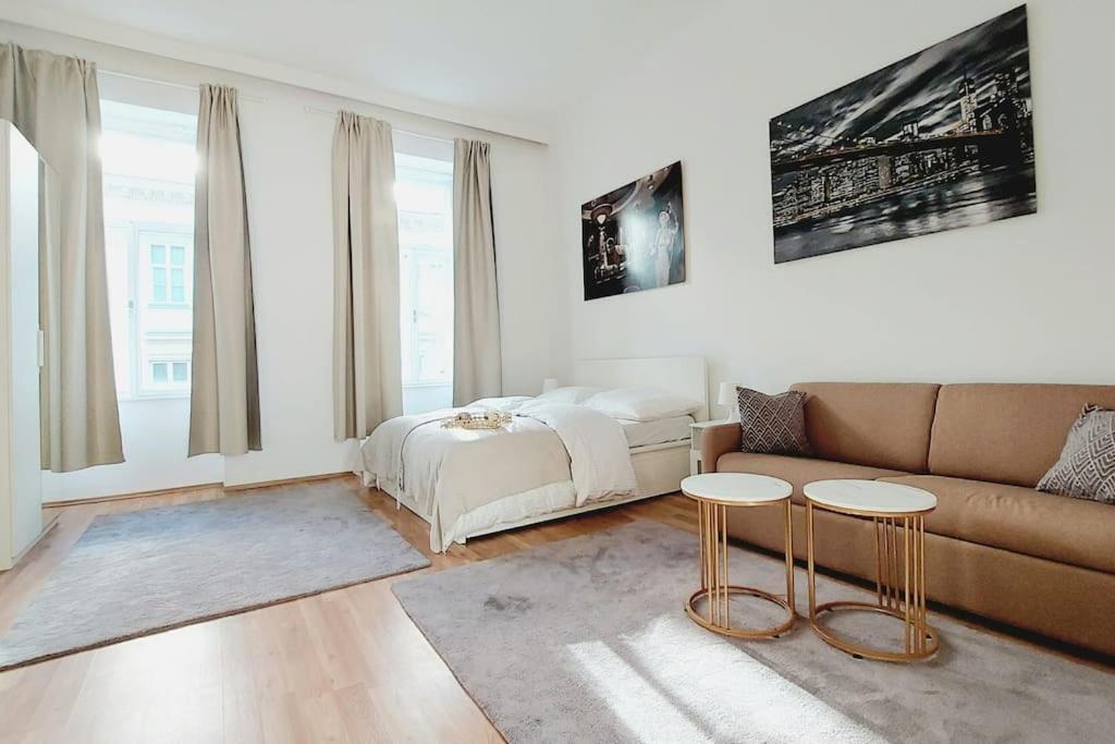 Checkinvienna 2 Bedrom Appartement Wenen