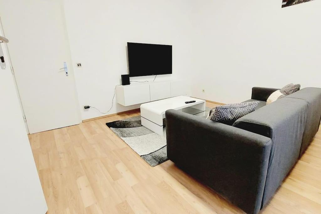 Checkinvienna 2 Bedrom *